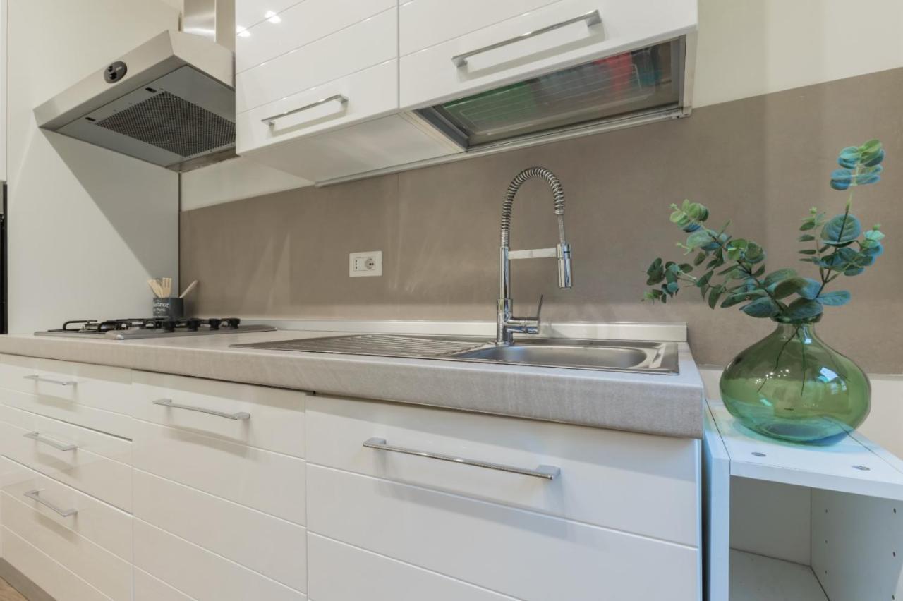 Apartamento La Casa Di Nina - Meda Exterior foto